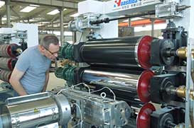 华仕达案例：俄罗斯客户购买塑料板材生产线