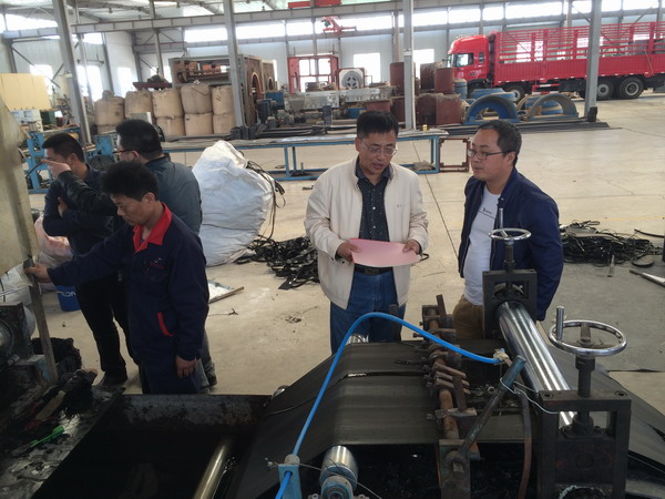 华仕达应用新工艺制造热收缩带生产线