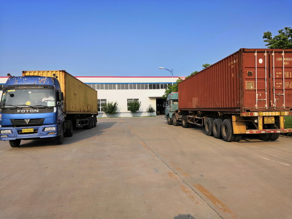 华仕达向哈萨克斯坦输出的 不仅是3PE钢管防腐设备还有服务