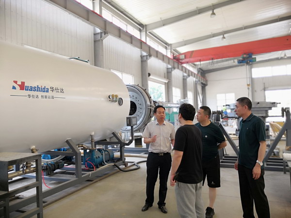 为了打造央企供热管道的形象工程  中核金山定购华仕达保温管生产线