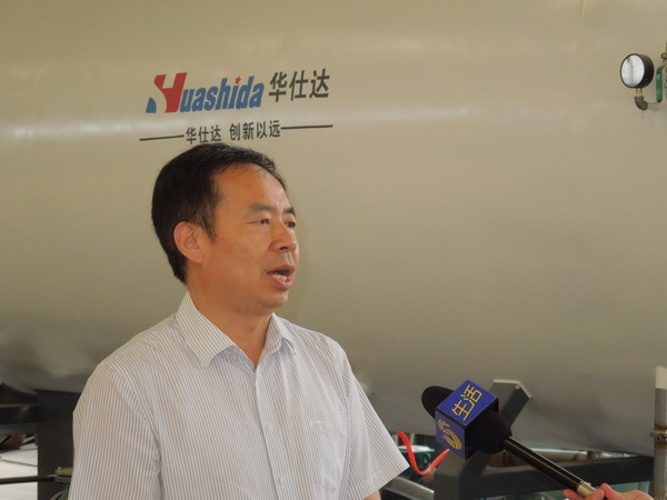 真空定径与内充气法的对比看华仕达保温管生产线