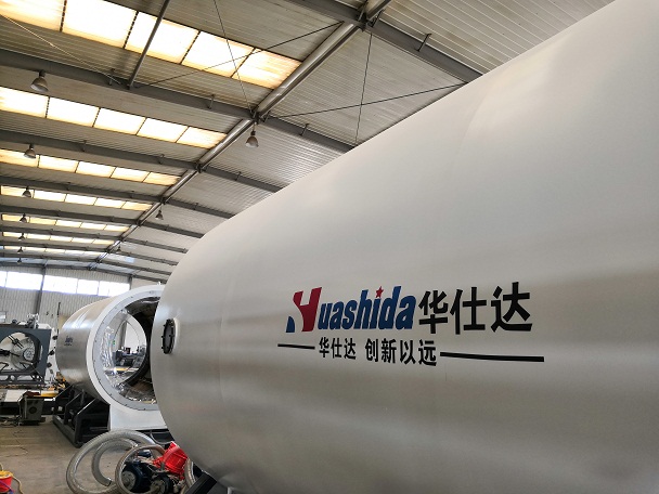 华仕达为豫安生产的Ф1880mm型保温管设备  一次试车就获成功