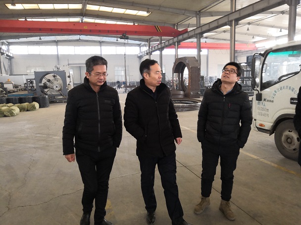 华仕达如何打造一条让客户喜欢的橡塑发泡保温板材生产线