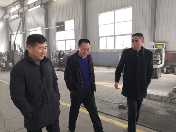 只要你想上橡塑发泡保温管生产线  剩下的事交给华仕达来做