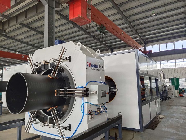 江丰增购的华仕达1380保温管生产线已投入生产