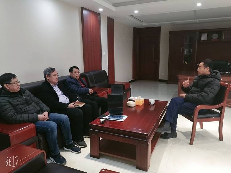 华仕达提供一步法PERT保温管设备全套解决方案