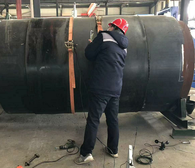 华仕达在乌干达工程闭气试验一次成功的无缝热熔套