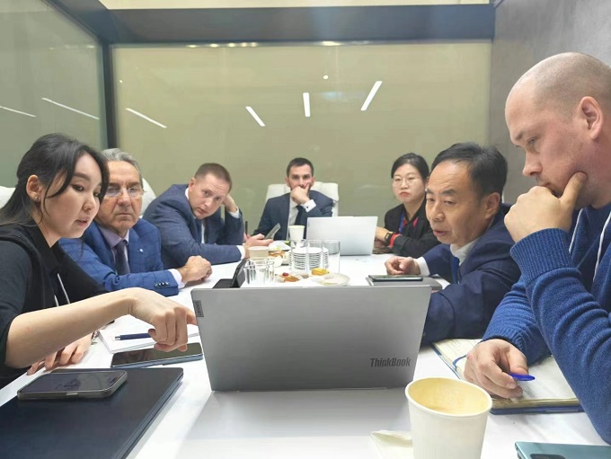 在俄罗斯石油天然气展上华仕达收获防腐设备一批订单