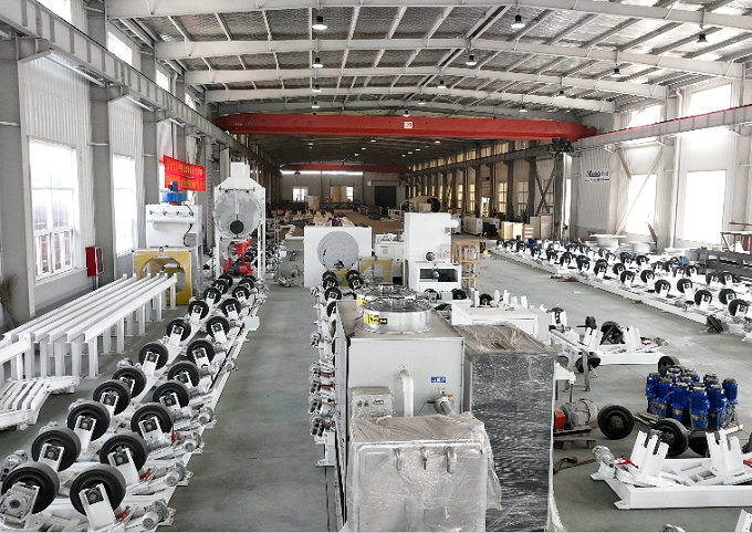 华仕达喷涂钢管防腐设备是在不断克服问题的过程中创新和发展的
