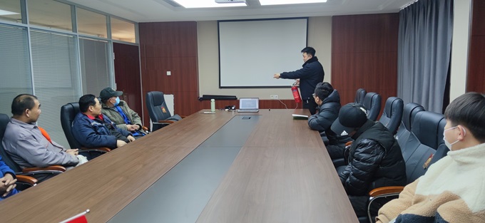 华仕达对员工开展消防知识培训确保冬季安全