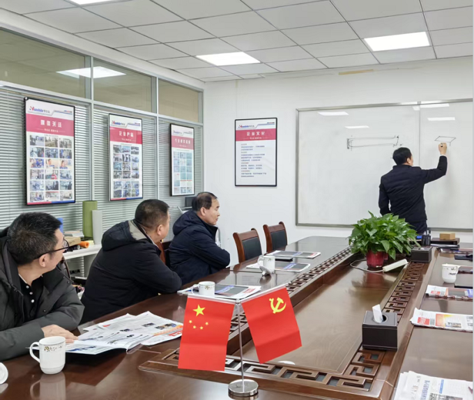 在技术上你们华仕达是霸主般的存在  ——大庆鸿鑫采购电热熔带生产线纪实