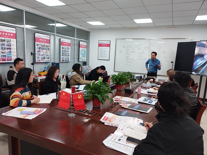 全面提高服务客户的能力 华仕达对新入职员工开展第二轮集训