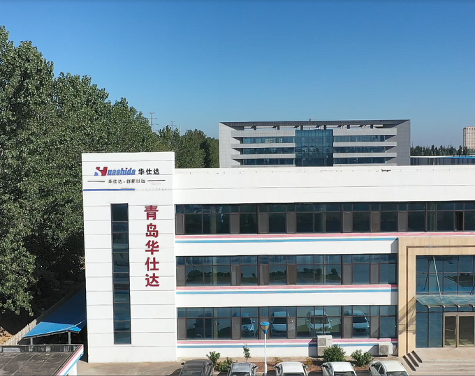华仕达达到国际水平的  一步法流涂式PERT保温管生产线