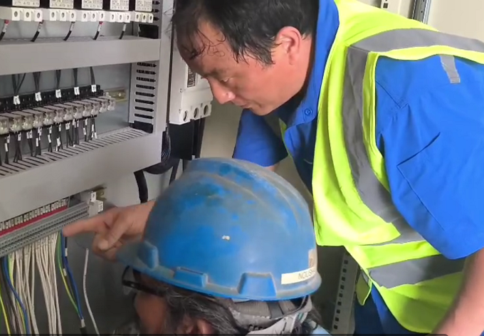 华仕达有一支具备外语沟通能力的管道设备调试工程师队伍
