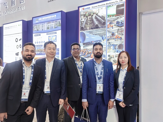 华仕达展台人气拉满 钢管防腐设备技术客商瞩目 华仕达展台人气拉满 钢管防腐设备技术客商瞩目